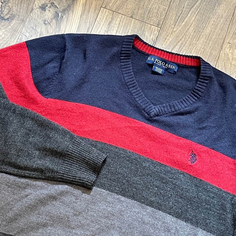US Polo Assn Mens V-Neck Colorblock Striped Sweater Navy Red Grey JCUS45242 M